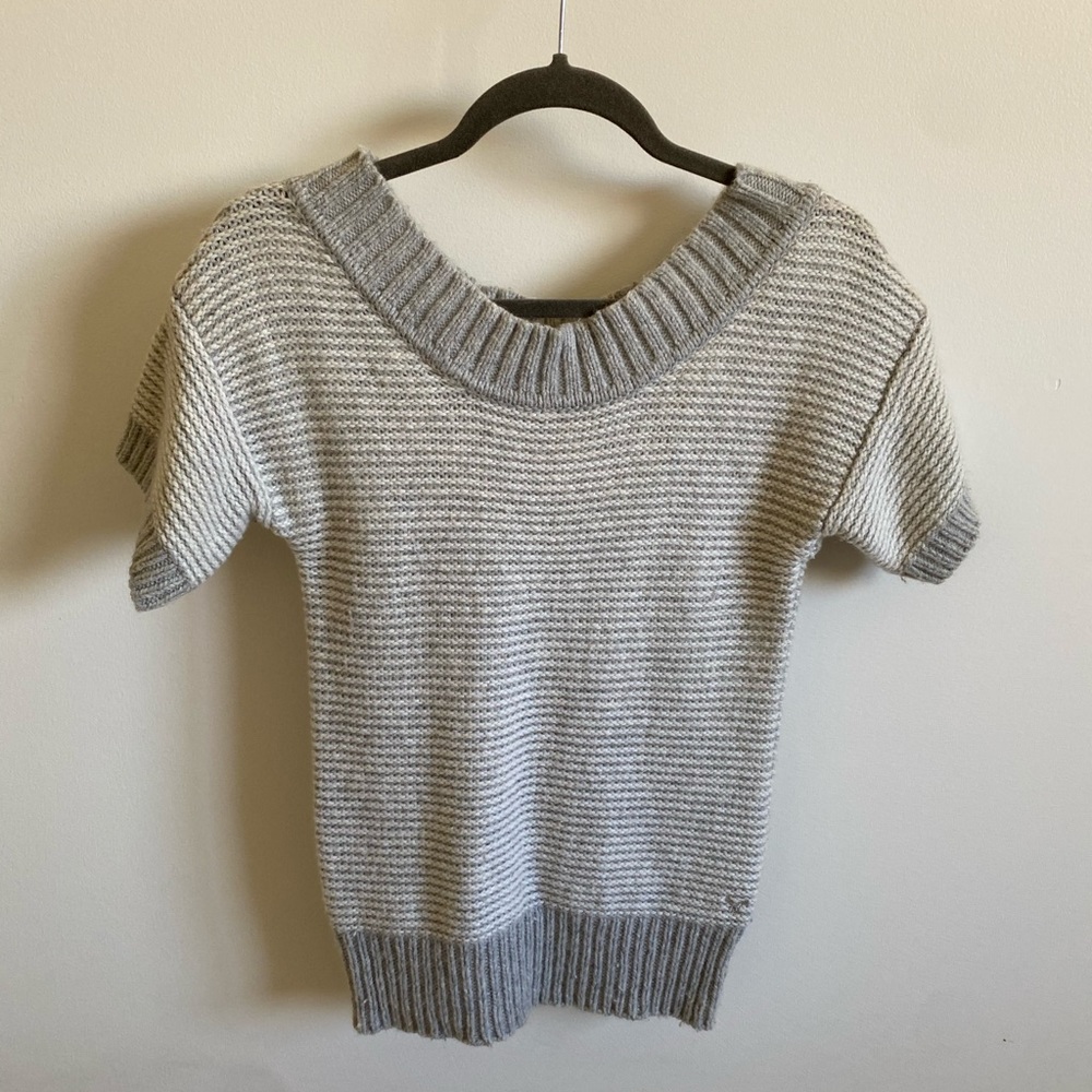 American eagle outfitters sweater